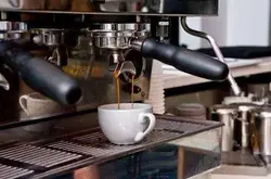 咖啡机的历史由来、几种分类、常见问题和使用技巧解说