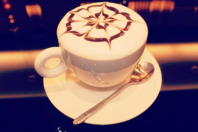 意式咖啡 ：【Cappucinno-卡布其诺】SCAE国际标准及解惑