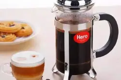 咖啡冲煮方式：法压壶为什么被叫做懒人壶？法压壶的操作教程