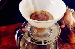 咖啡豆烘焙中的变化：咖啡豆经过烘焙后缘何变成褐色？缘何有香气