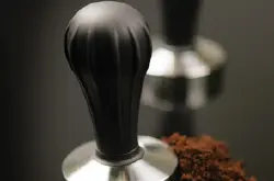 意式咖啡制作压粉是很重要的步骤 制作Espresso压粉应注意的要素