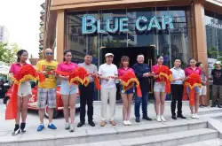 BLUE CAR单品牌汽车主题咖啡厅登陆上海  上海特色咖啡馆推荐