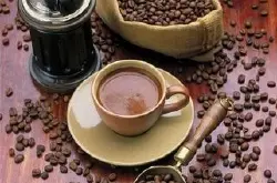 爱尔兰咖啡 鸡尾酒咖啡爱尔兰咖啡的最初配方制作方法以及起源