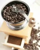 出油咖啡豆与新鲜度