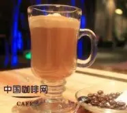 花式咖啡制作技巧 冰焦糖玛奇朵咖啡