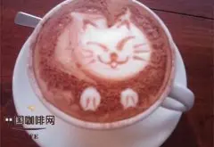 猫主题咖啡会馆 40只名贵猫咪作陪