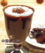 制作摩卡冰咖啡 花式咖啡制作技术