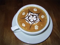 喝咖啡加奶防止钙质流失 牛奶确实是咖啡的好伴侣