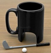 高尔夫咖啡杯：紧张生活调剂品