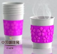 预热改变形状的热敏咖啡杯 创意设计的咖啡杯