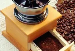 咖啡豆的磨制：研磨、打磨、臼磨 咖啡豆的研磨 咖啡豆的打磨 咖