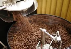 咖啡豆的烘焙曲线咖啡豆的煎焙大致可分为轻火、中火、强火三大类
