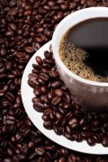 泡煮咖啡水温应与烘焙度成反比 咖啡萃取 烘焙咖啡豆 黑咖啡