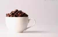 新鲜的意式拼配咖啡豆100%阿拉比卡咖啡豆拼配蓝山风味