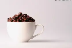 牛奶、糖和咖啡研磨咖啡粉意式拼配豆 咖啡馆的拿铁 卡布