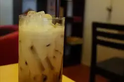 清迈咖啡馆推荐Ristr8to Latte Art Cafe招牌happy coffee
