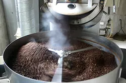 中度烘焙和深度烘焙的咖啡豆的风味描述口感处理法品种