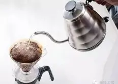 【技术贴】别再说冲的咖啡不好喝！手冲咖啡口味不对时的修正方法