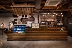 咖啡馆设计鉴赏：首尔复古风Gyeongseing 999咖啡厅