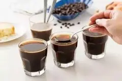 你还只能喝出咖啡的苦？提高咖啡风味感官味觉嗅觉怎么训练