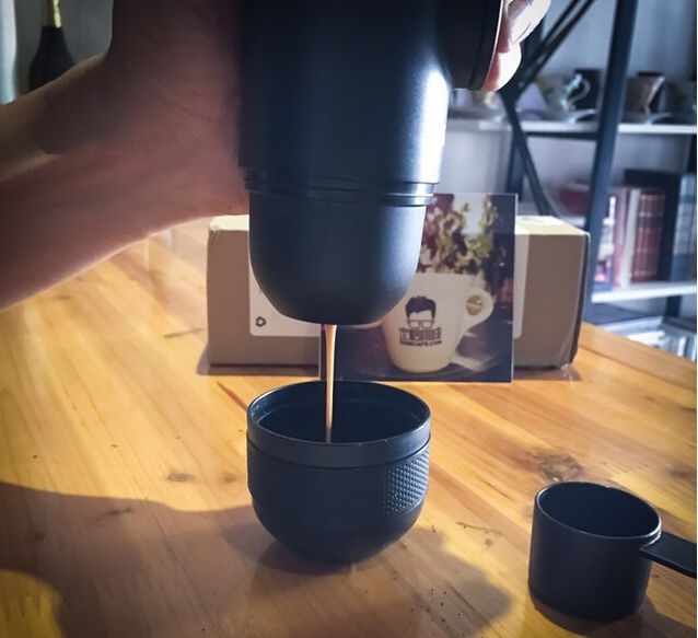 视频教程 | 实测！迷你咖啡机minipresso怎么用？效果怎么样？