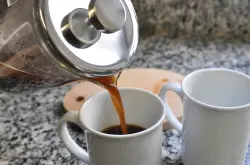 咖啡制作：如何在家中制作完美法压咖啡