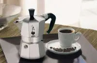 咖啡壶的使用：摩卡壶的煮法
