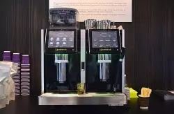 连星巴克都难以调和的“尴尬”，这台咖啡机能做到么？