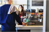 悉尼的SAMPLE COFFEE ROASTERS采访