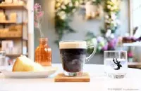 【罗东咖啡】鹿咖啡工坊｜IG打卡花墙的下午茶与冰滴手冲咖啡