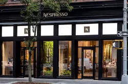 Nespresso在纽约开了间线下精品店，要用胶囊机抢占精品咖啡市场