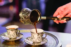 【咖啡冷姿势】土耳其咖啡究竟是如何占卜的？