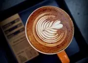 全自动咖啡机和半自动咖啡机哪个好用、咖啡机特点介绍