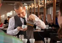 国际咖啡师认证有哪些？专业咖啡师要考什么咖啡认证或者证书？