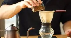 法兰绒滤布手冲咖啡搭配断水法冲煮参数 法兰绒滤杯的导流概念