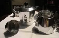 如何用BRIKKA摩卡壶煮出crema？可拉花的摩卡咖啡的做法