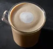 如何用牛奶制作完美咖啡拉花 初学咖啡心形拉花技巧 咖啡拉花技巧