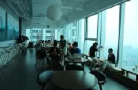 38楼看风景的深圳高空cafe推荐：KONG 空 深圳特色咖啡馆介绍