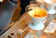 百胜中国进军精品咖啡市场 COFFii & JOY首次出现在百胜中国财报