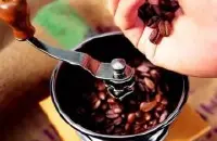 摩卡壶是什么？摩卡咖啡豆？咖啡摩卡豆一样吗？