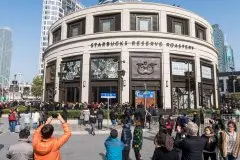 上海最大的星巴克地址位置 上海全世界最大星巴克店所在有何特点