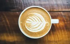 意式浓缩咖啡怎么制作 玛奇朵咖啡苦吗 做玛奇朵咖啡制作所需材料
