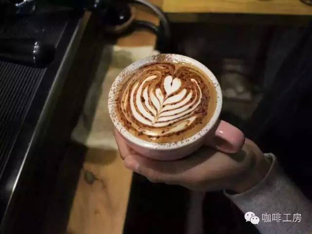 摩卡咖啡正确做法比例摩卡咖啡巧克力拉花咖啡口感风味描述gafei Com